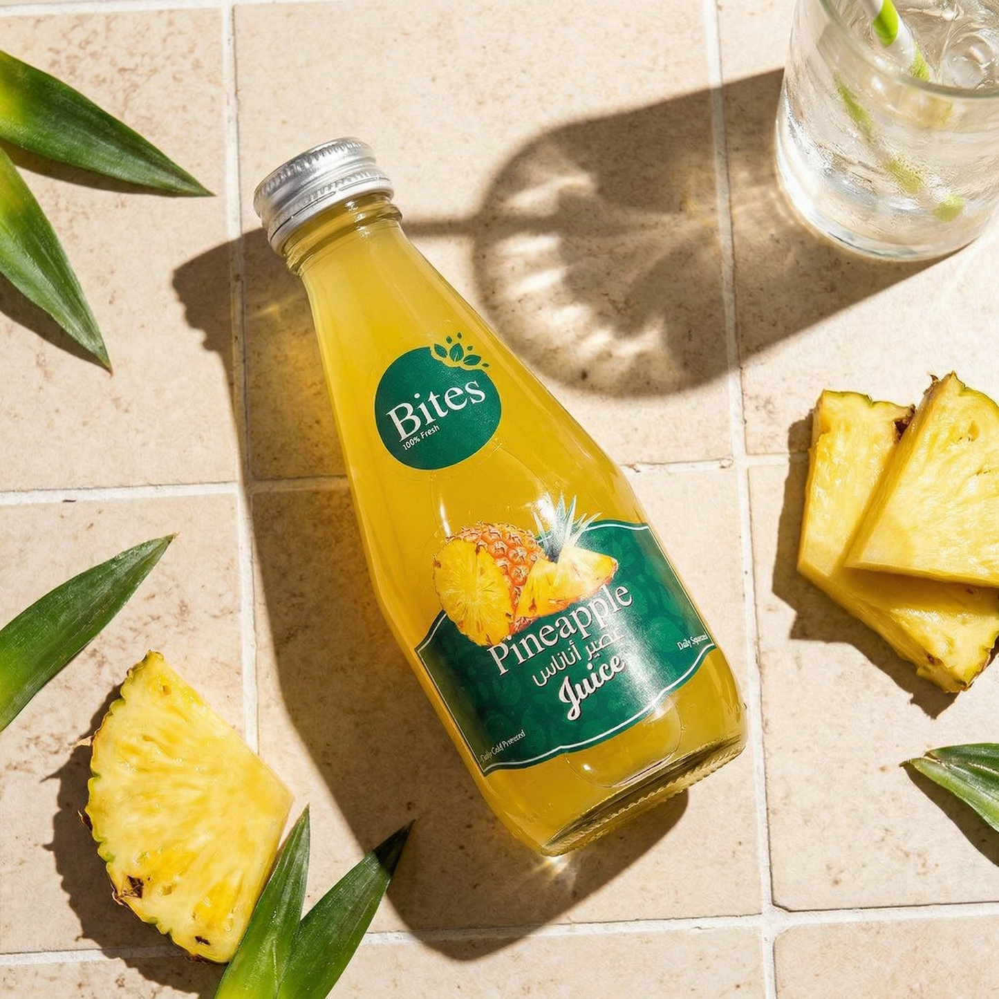 Fresh Pineapple Juice: Cold-Pressed. 240ml :(Glass Bottle)